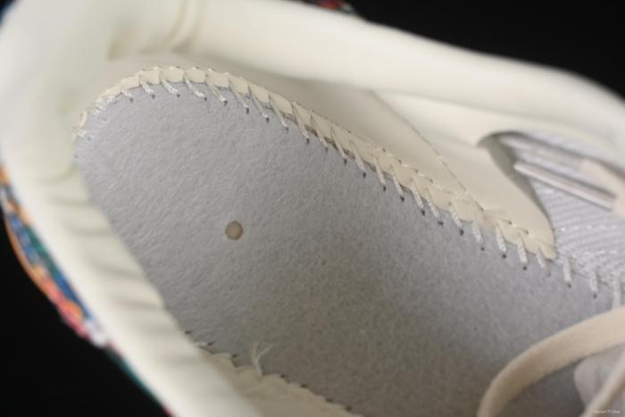 Adidas Originals Gazelle Indoor Retro Casual Sneakers with Anti-Slip and Durable Design - JP5309