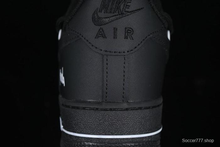 Nike Air Force 1 '07 Low Panda Smiley Low-Top Casual Sneakers - CV9879-542