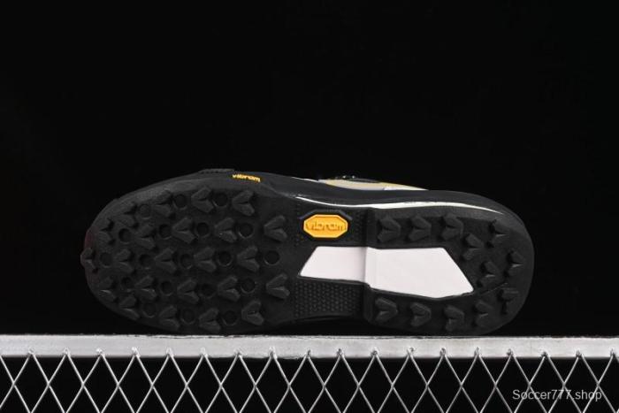 Nike Sacai Zegamadome SP Low-Top Lifestyle Sneakers with Functional Design - HQ8618-003