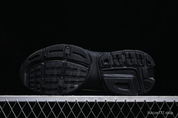 Nike Runtekk V2K Low-Top Retro Running Shoes with Cushlon Foam and Distressed Midsole - HQ1582-001