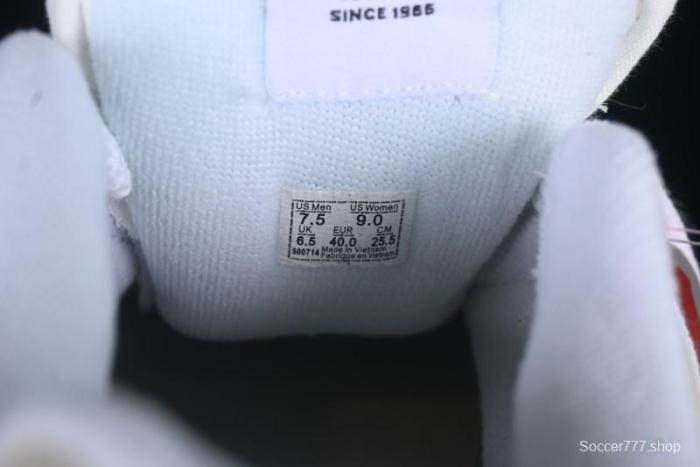 Vans Knu Skool Low-Top Retro Chunky Sneakers - VN009QCBDS