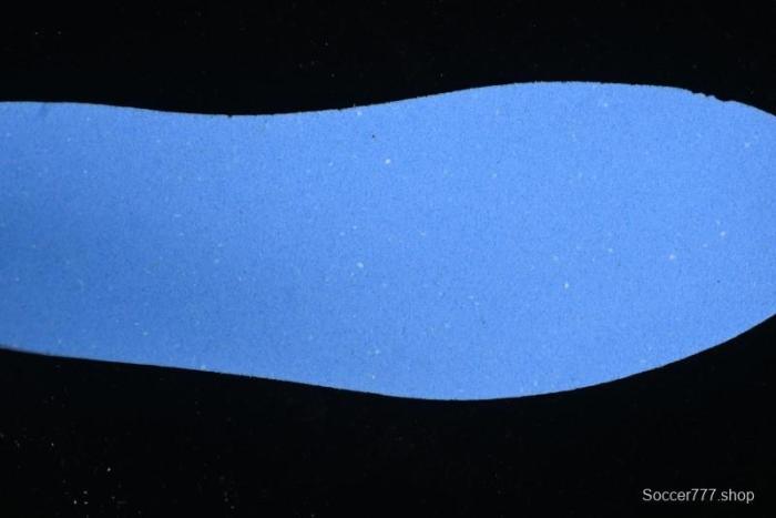 Nike Air Jordan 12 Retro Basketball Shoes in Wolf Grey - CT8013-010