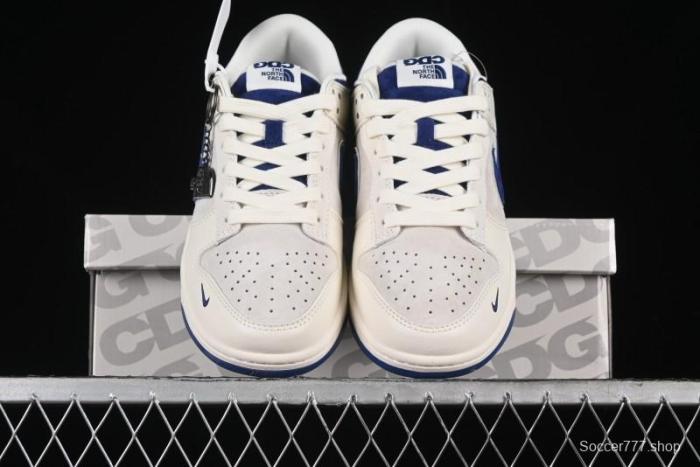 Nike SB Dunk Low The North Face Collaboration - Anniversary Edition Customized Low-Top Casual Skate Shoes - DQ10998-512
