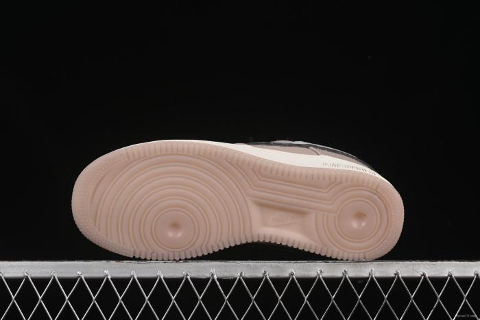 Nike A Ma Maniére x Air Force 1'07 Low Casual Sneakers with Premium Leather and Signature Lining - HF4084-200