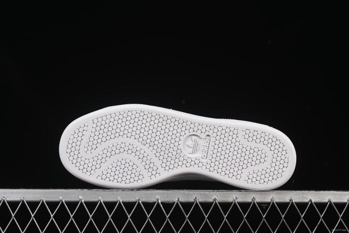 Adidas Stan Smith Classic Evergreen Casual Sneakers - M20323