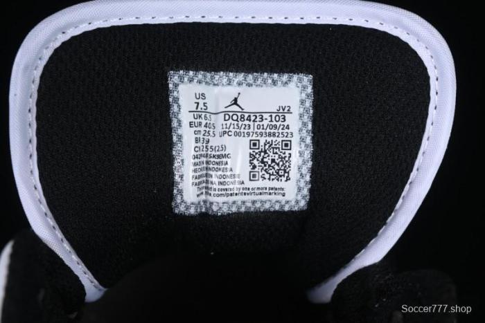 Nike Air Jordan 1 Mid AJ1 Basketball Shoes in Black White Silver - DQ8423-103