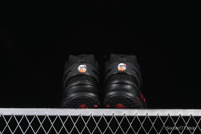 Nike Air Max Dn8 Running Shoes with Dynamic Air Cushion Technology - FQ7860-029