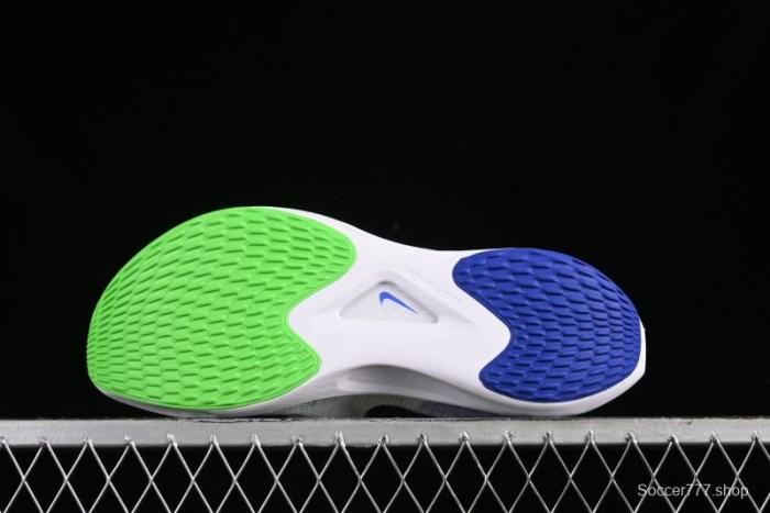 Nike Zoom Fly 5 Premium Lightweight Running Shoes with React Technology and Carbon Fiber Plate - DM8968-101