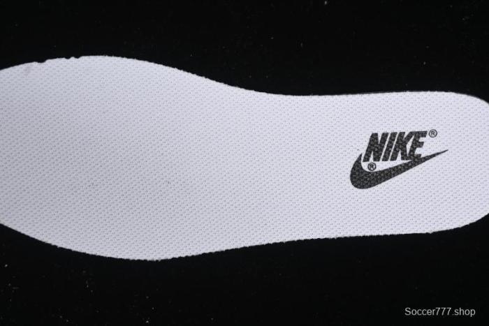 Nike SB Dunk Low Casual Skate Shoes in Black Pink - CW1590-100