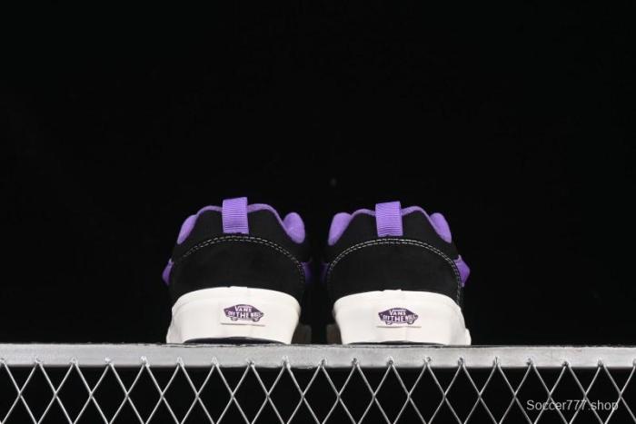 Vans Knu Skool Low-Top Retro Chunky Sneakers - VN0009QCBLK