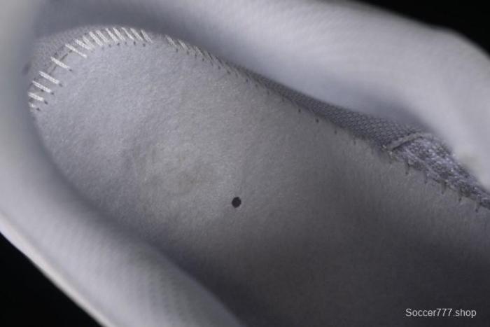 Nike Air Force 1 '07 Low 2.0 Flyknit Casual Sneakers with Full-Length Air Cushion - CI0051-500