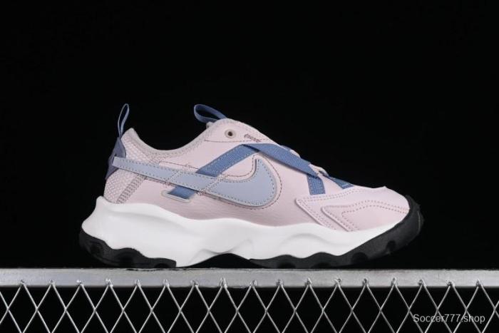 Nike TC 7900 Retro Chunky Dad Shoes with Reflective Swoosh and Cushioned Foam Sole - DD9682-002