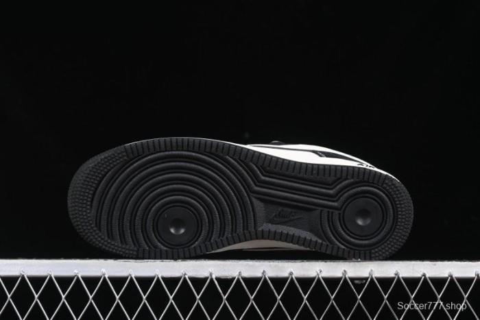 Nike Air Force 1 '07 Low Stussy Collaboration Black & White Swoosh Casual Sneakers - XZ6188-081