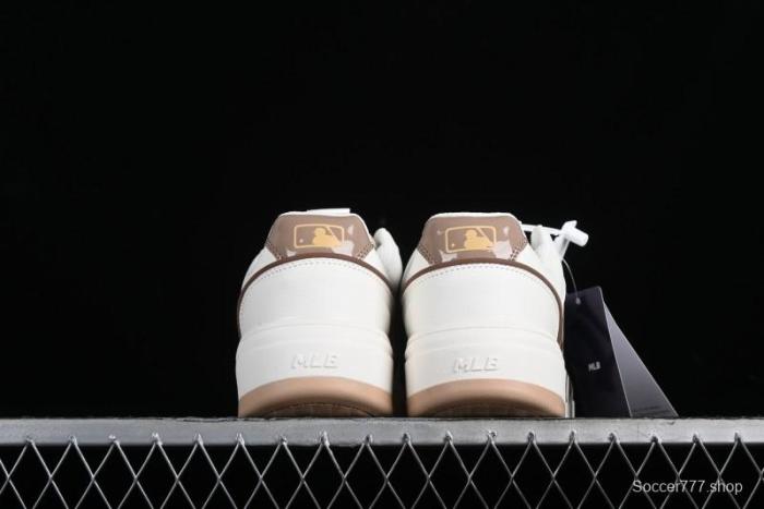 New York Yankees MLB Chunky Liner Basic Height Increasing Casual Sneakers - 3ASXCLB3N50BRS