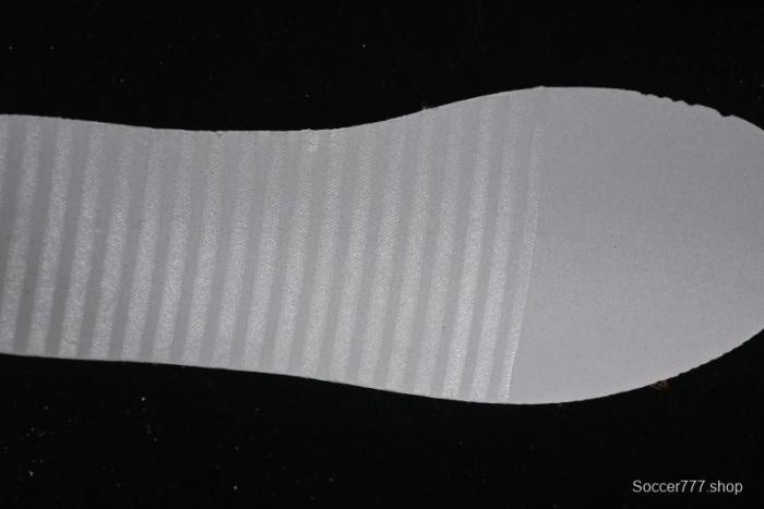 Nike SB Dunk Low Fendi Collaboration Anniversary High-End Custom Low-Top Casual Skate Shoes - DJ2024-057