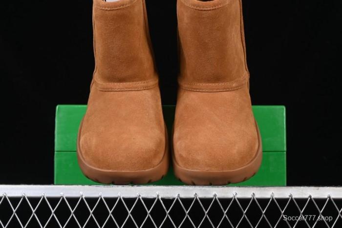 Bottega Veneta Snap Round Toe Slip-On Ankle Snow Boots - 578321