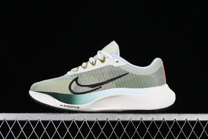 Nike Zoom Fly 5 Premium Lightweight Elastic Running Shoes - FV3632-301