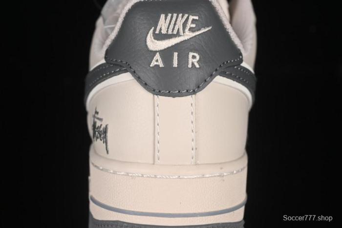 Nike Air Force 1 '07 Low Stussy Collaboration Pig Grey Swoosh Grey Sole Casual Sneakers - XX3168-126