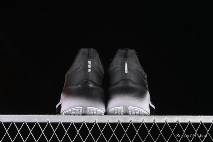 Nike Zoom Fly 6 Lightweight Responsive Running Shoes with Carbon Fiber Plate - FN8454-001