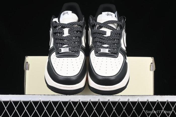 Nike Air Force 1 '07 Low Stussy Collaboration Black & White Swoosh Casual Sneakers - XZ6188-081