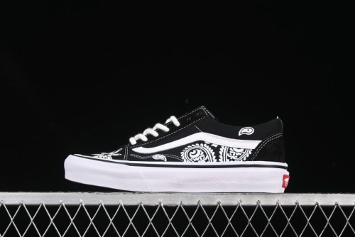 Vans Old Skool 36 Low-Top Retro Skate Shoes - VN000CRPGRN