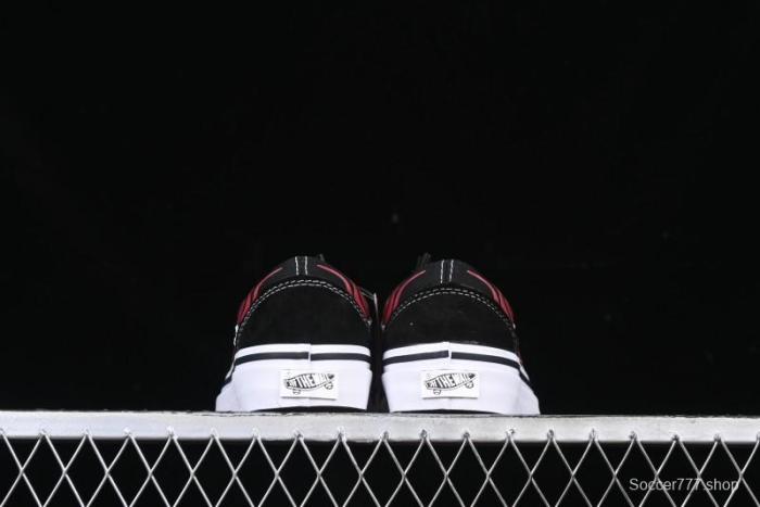 Vans Old Skool Flame Red Low-Top Casual Skate Shoes - VN000CQDBA5