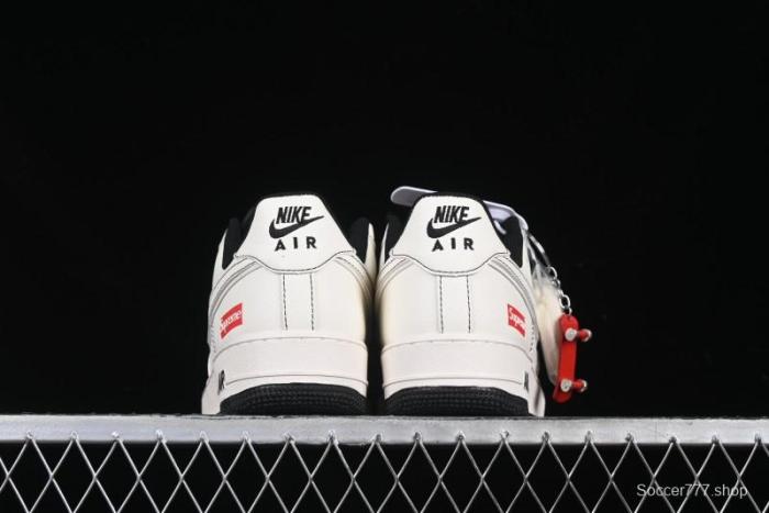 Nike Air Force 1 '07 Low Supreme Collaboration Casual Sneakers with Full-Length Air Cushion - BB7518-012