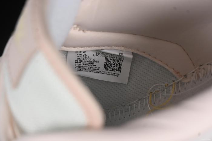Nike SB Dunk Low White Light Pink SB Low-Top Casual Skate Shoes - FB7901-601
