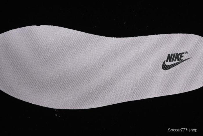 Nike Runtekk V2K Retro Low-Top Running Shoes with Cushlon Foam and Anti-Slip Design - FN6703-001