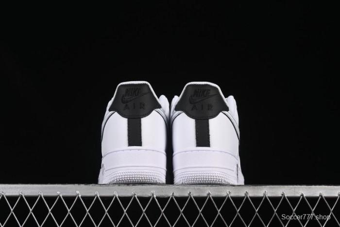 Nike Air Force 1 '07 Low Casual Sneakers in White-Black Gradient with Full-Length Air Cushion - ZH0316-078