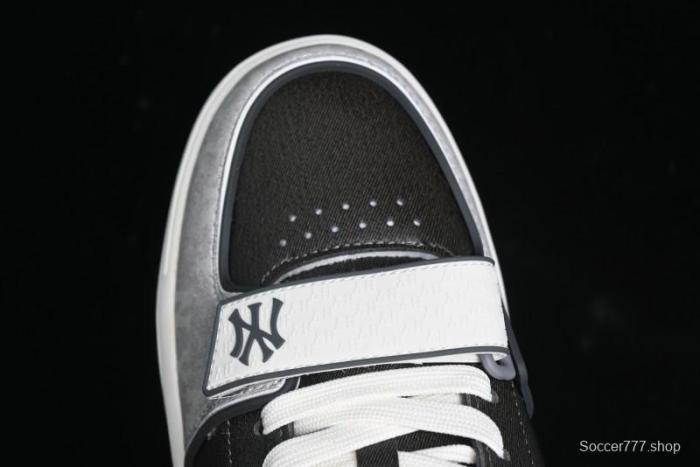 New York Yankees Chunky Liner Mid Denim Monogram Sandals with Velcro Closure - 3ASXCHL4N50GRS