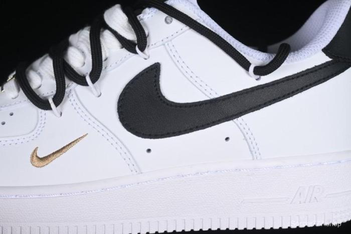 Nike Air Force 1 '07 Low Deconstructed Mini Swoosh Casual Sneakers - CZ0210-102