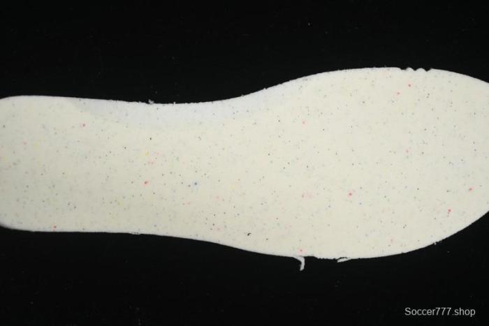 Nike Zoom Fly 6 Lightweight Responsive Running Shoes with Carbon Fiber Plate - FN8454-001