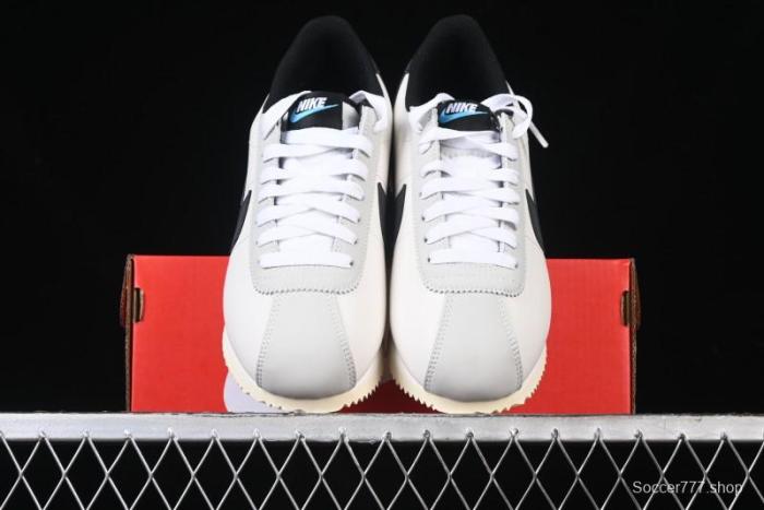 Nike Classic Cortez Leather Retro Running Shoes - FN7650-030