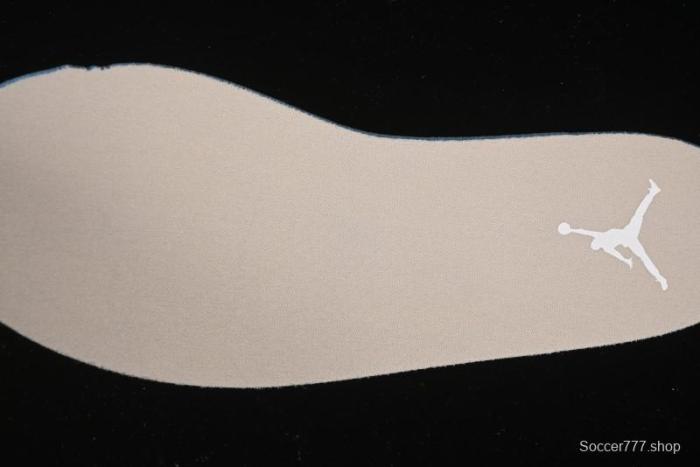 Nike Air Jordan Cmft Era Retro Sneakers - HJ6778-102