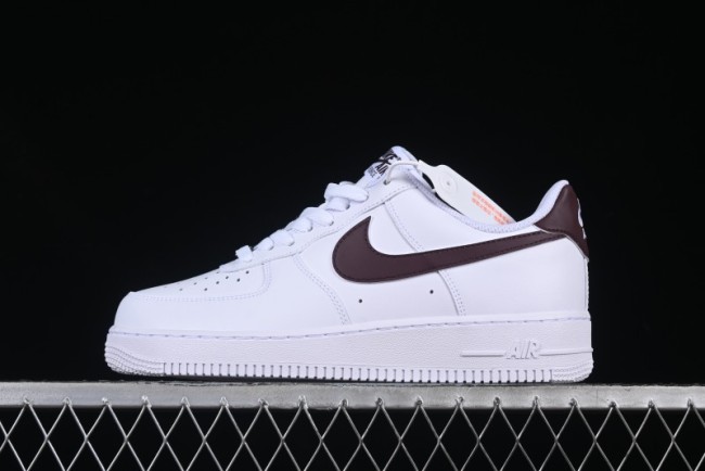 Nike Air Force 1 '07 Low Casual Sneakers with Full-Length Air Cushion - FJ4146-112