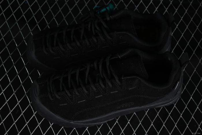 KEEN Men's Jasper II Waterproof Sneaker - All-Black Minimalist Design