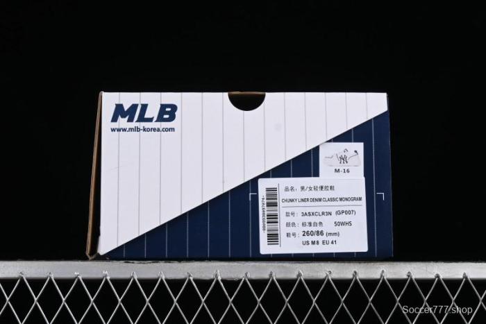 MLB Chunky Liner Basic New York Yankees Thick Sole Casual Sneakers with 6cm Height Increase - 3ASXCLR3N50WHS