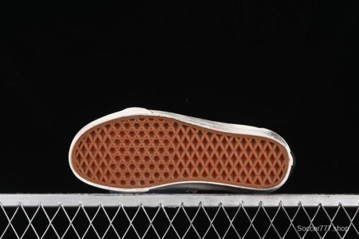 Vans Notre Premium Sk8-Hi High-Top Skate Shoes with Striped Design and Washed Effect - VN000CR0RVN