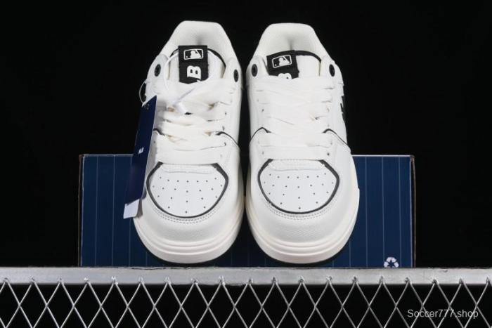 New York Yankees Chunky Runner Basic Lace-Up Lightweight Casual Sneakers - 3ASXCBS4N50WHS