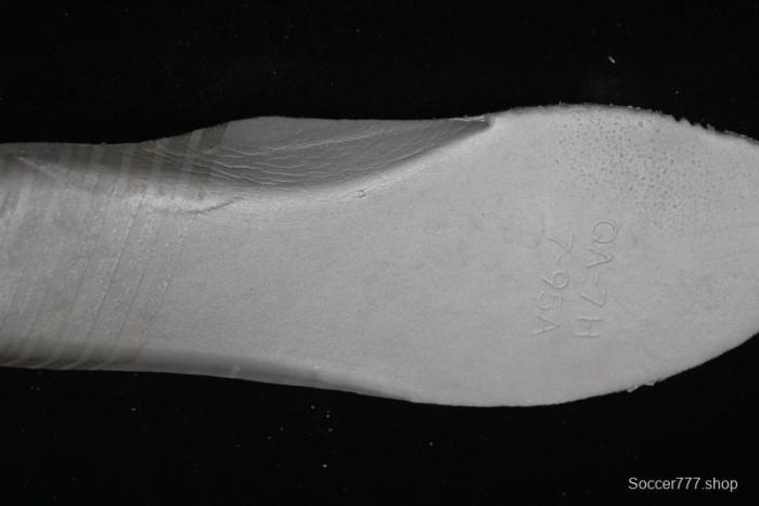 Nike Air Force 1 '07 Low Supreme Collaboration - Beige Black Starry Sneakers - XZ6188-013