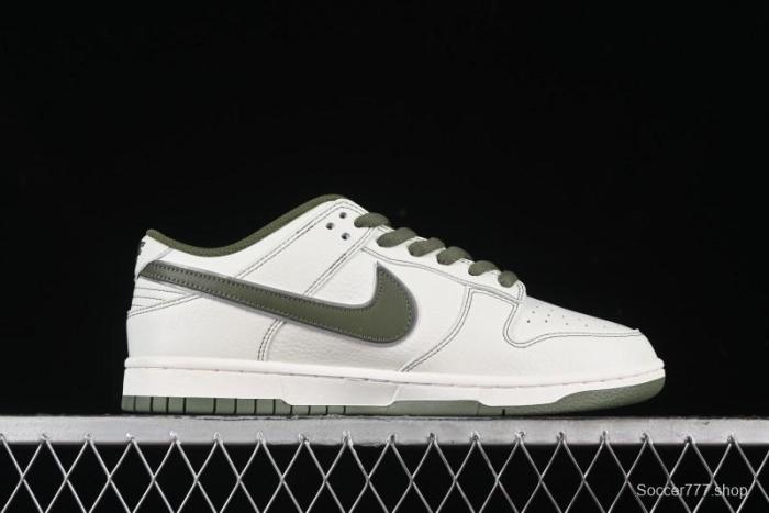 Nike SB Dunk Low x Undefeated Collaboration Casual Skate Shoes - UN1697-633