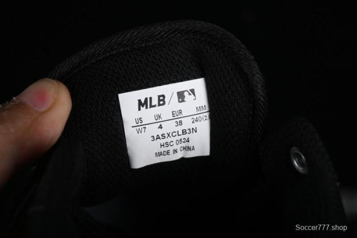 New York Yankees MLB Chunky Liner Basic Height Increasing Casual Sneakers - 3ASXCLB3N50BKL