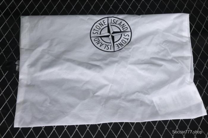 Stone Island Grime Panelled Low-Top Lifestyle Sneakers in Dark Brown - 79FWS0303