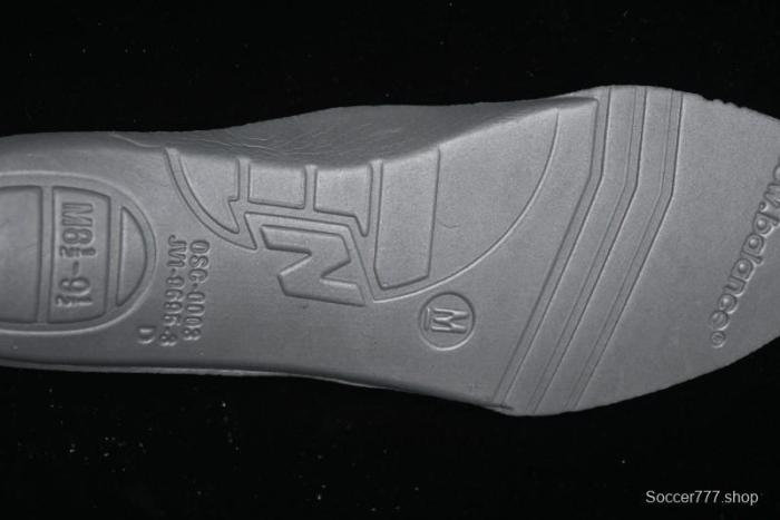 New Balance 1906 Series Retro Dad Style Casual Running Shoes - M1906RER