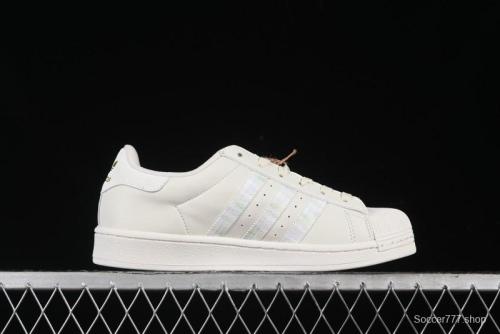 Adidas Superstar HQ6668 Casual Sneakers with Shell Toe Design