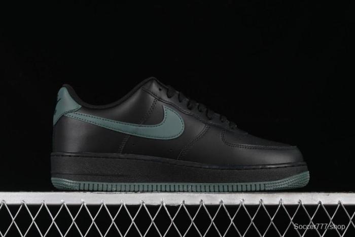 Nike Air Force 1 '07 Low Casual Sneakers with Full-Length Air Cushion - FJ4146-001