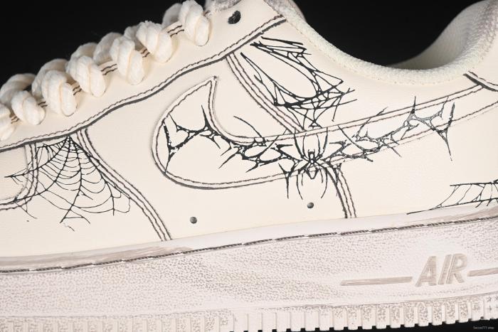 Nike Air Force 1'07 Low Casual Sneakers with Vintage Spider Web Design - 315221-333