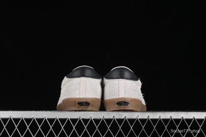 Vans Vault Og Sport Low Retro Canvas Vulcanized Sneakers - VN000CQRBO5