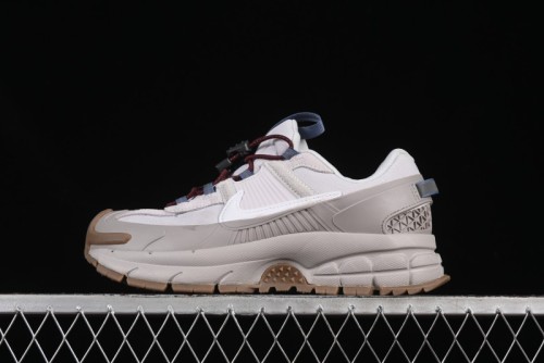 Nike Zoom Vomero 5 Retro Marathon Running Shoes with Thick Sole and Cushioning - HV4294-009